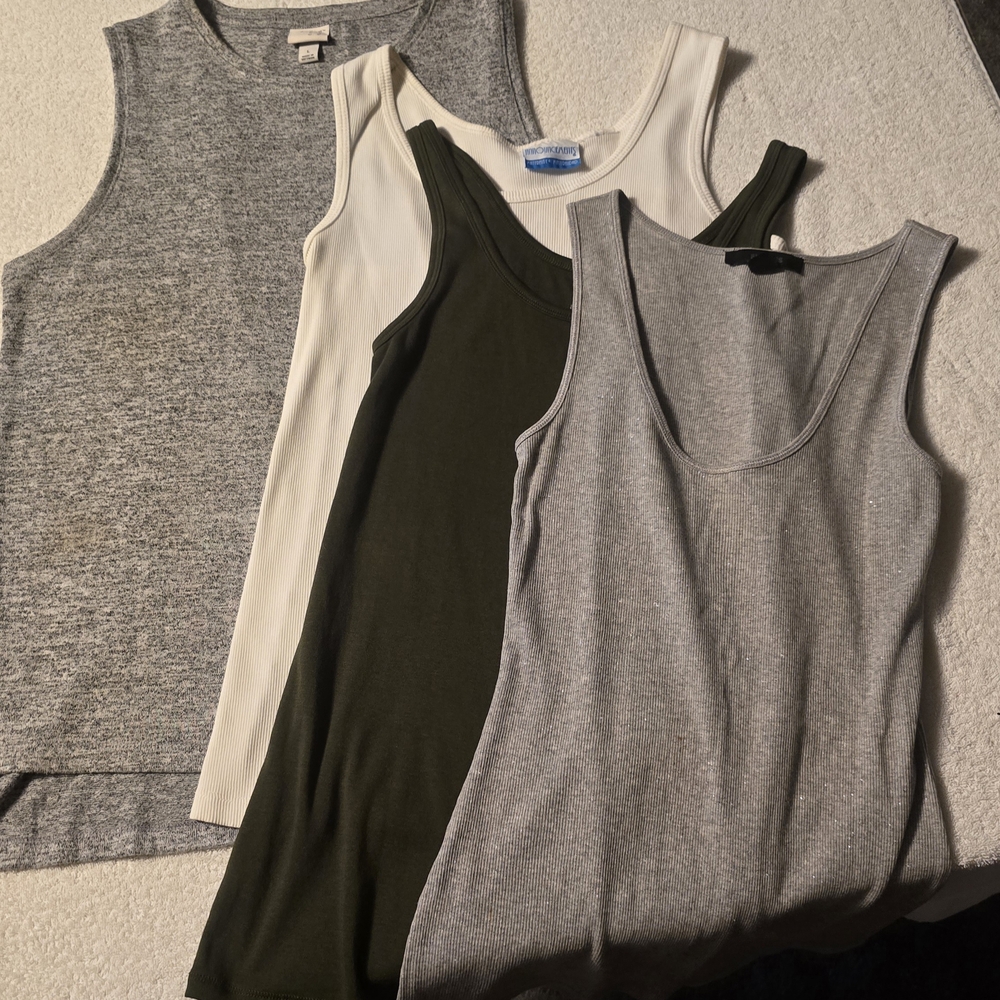 4 Casual Tank Tops